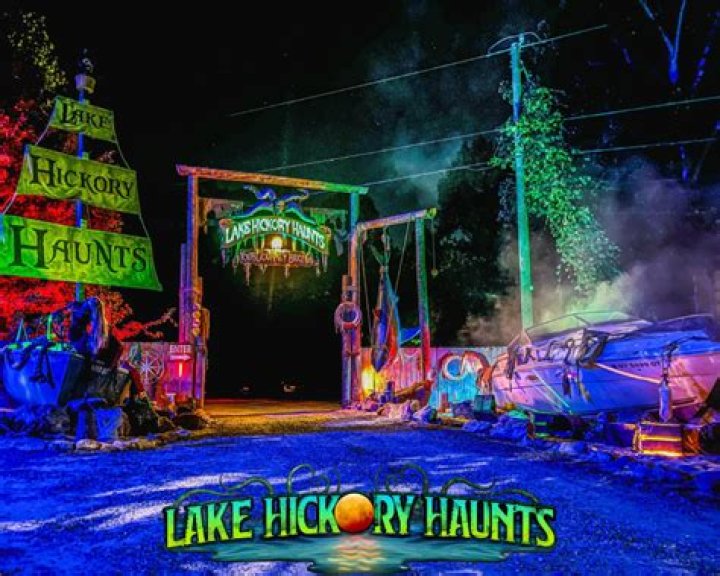 Exploring Lake Hickory Haunts: An Unforgettable Experience